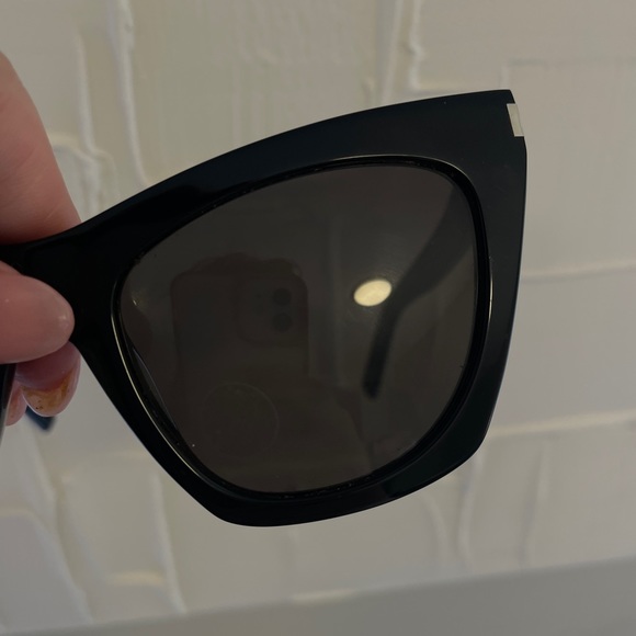 Saint Laurent Kate Sunglasses, Includes Case. - Picture 7 of 12